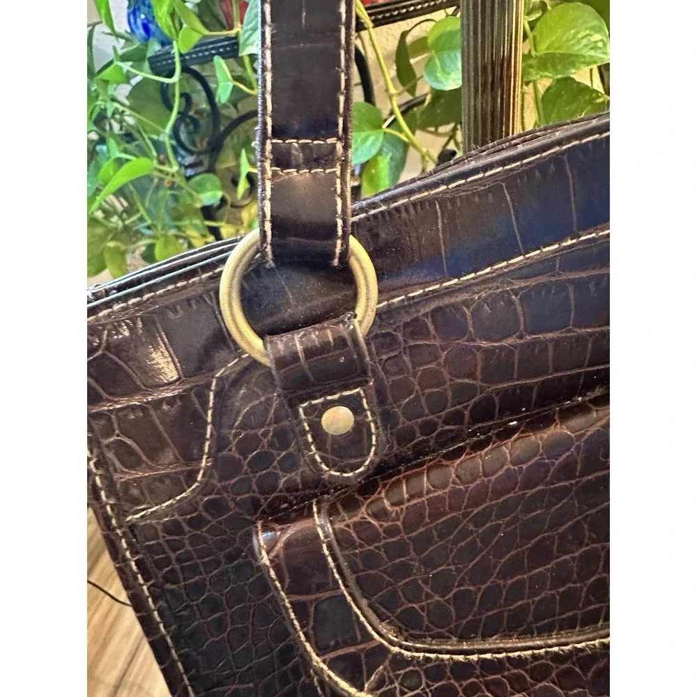 Vintage Brown Leather Alligator Accents Shoulder Bag Excellent Cond.